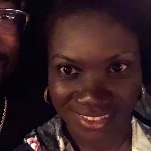 Meet your Posher, Abigail